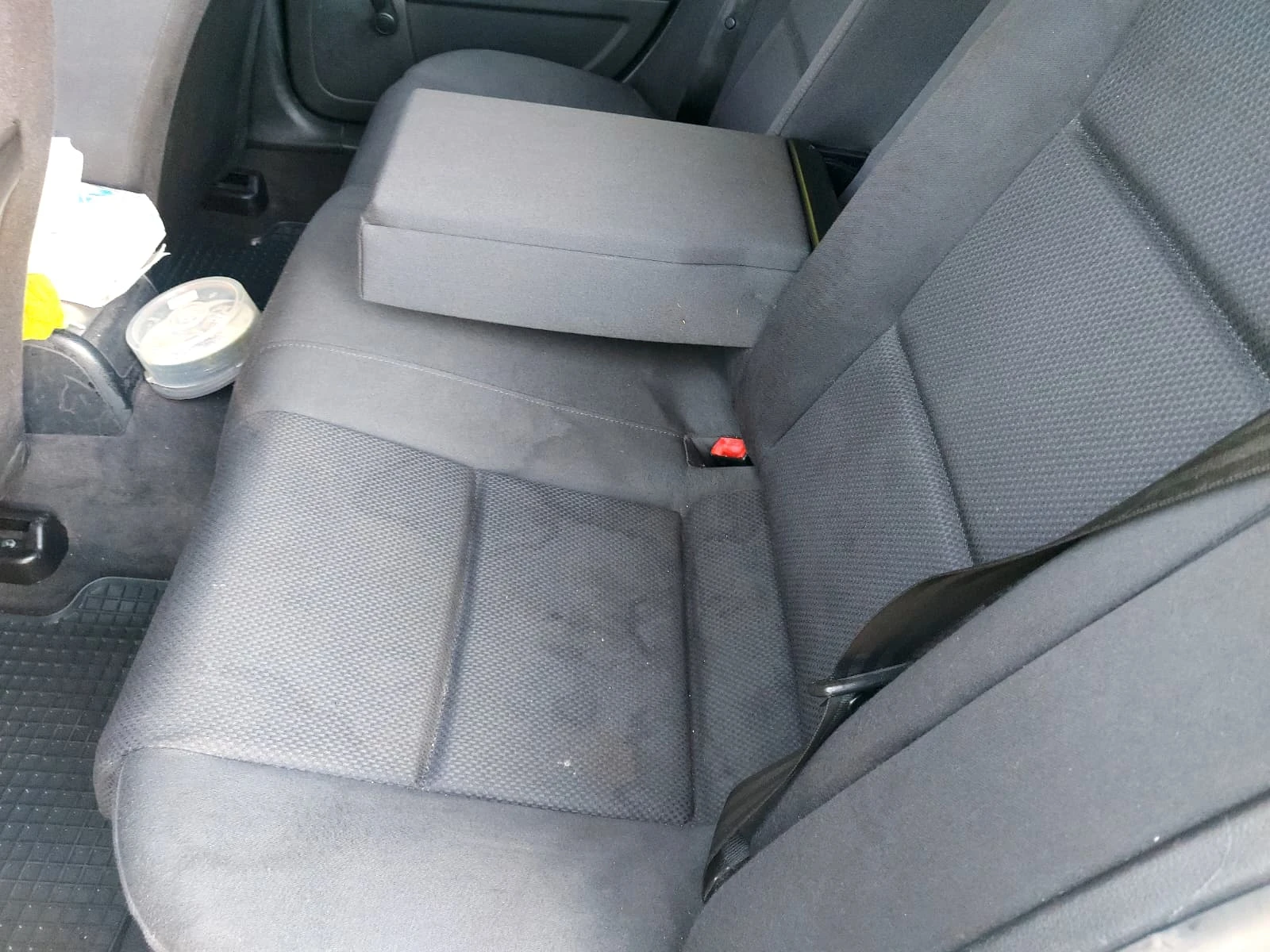 Audi A4 2.0i ГАЗ, снимка 11 - Автомобили и джипове - 54827117