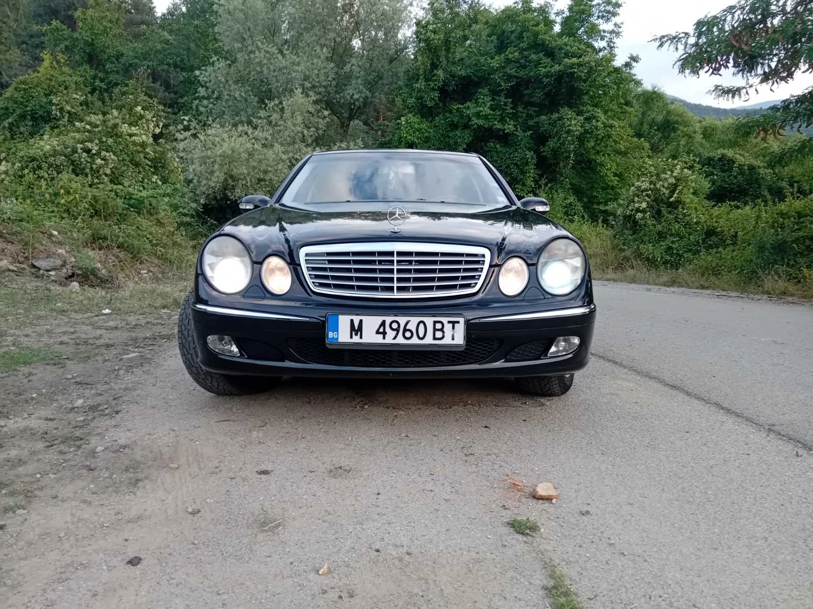 Mercedes-Benz E 240, снимка 6 - Автомобили и джипове - 54966122