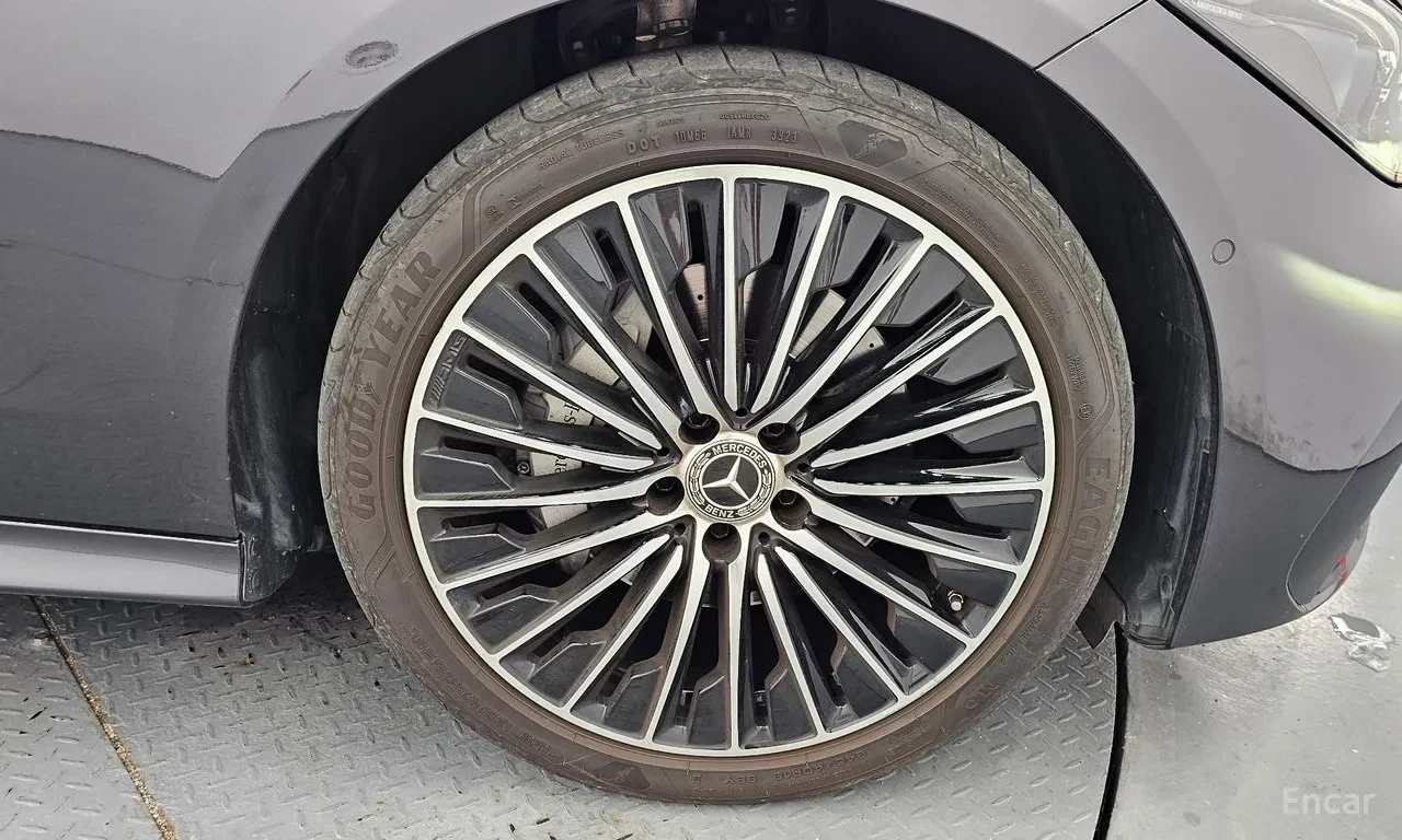 Mercedes-Benz CLE 200 ОБДУХ* ПОДГРЕВ* 360 КАМЕРИ* АМБИЕНТ* ПАНО* , снимка 5 - Автомобили и джипове - 55759467