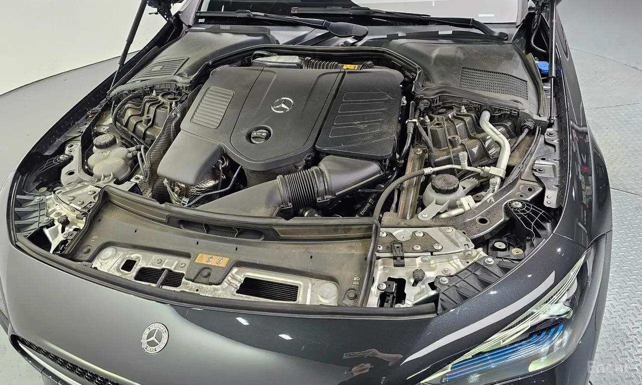 Mercedes-Benz CLE 200 ОБДУХ* ПОДГРЕВ* 360 КАМЕРИ* АМБИЕНТ* ПАНО* , снимка 13 - Автомобили и джипове - 55759467