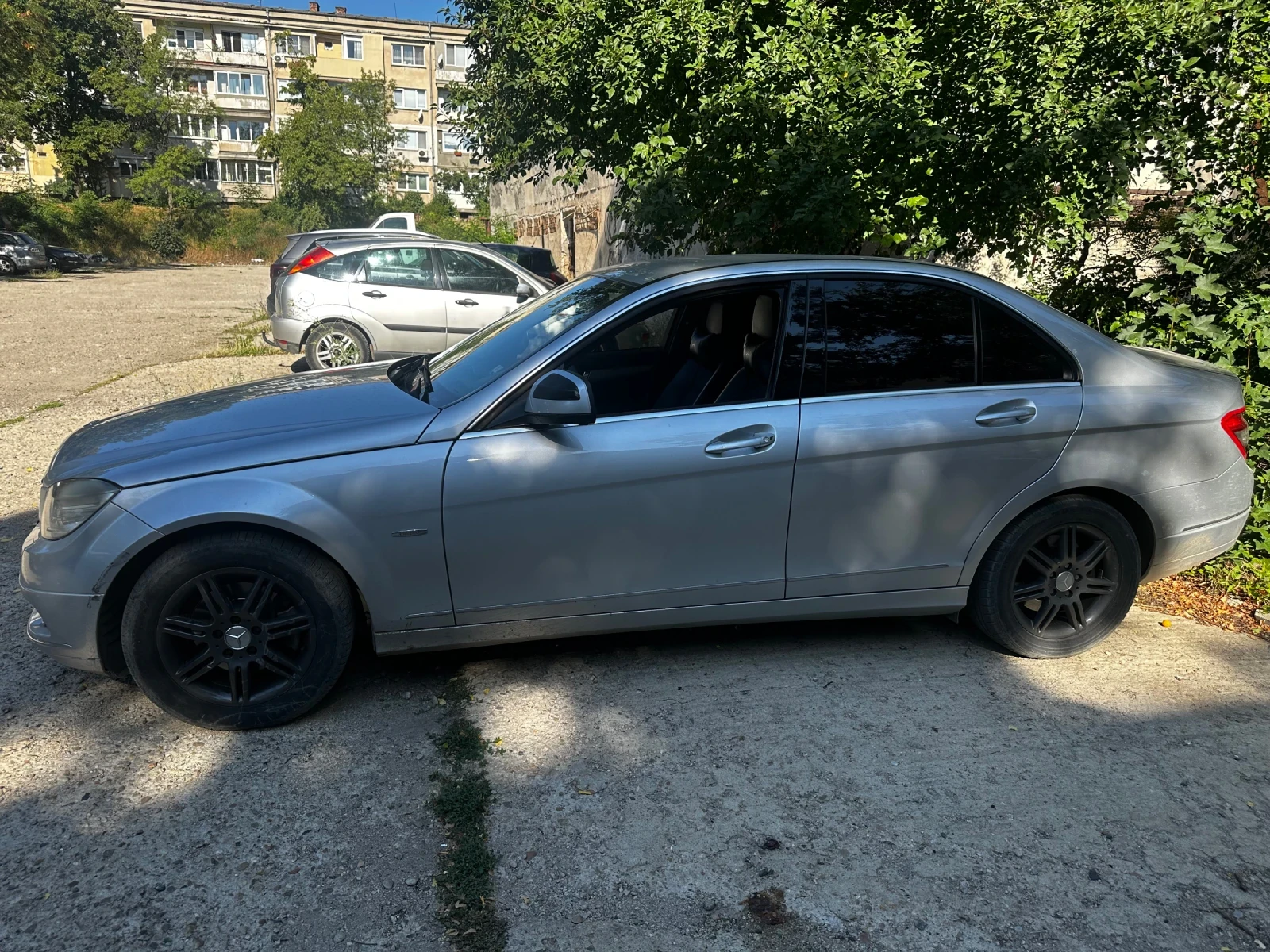 Mercedes-Benz C 220, снимка 2 - Автомобили и джипове - 56202482