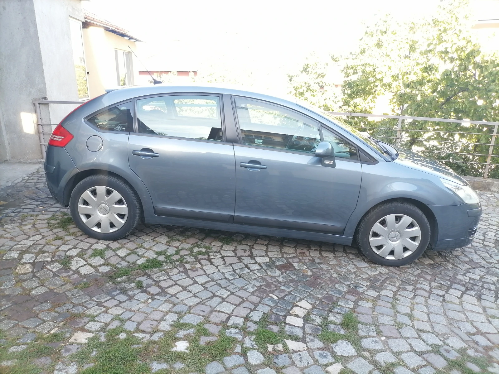 Citroen C4, снимка 2 - Автомобили и джипове - 56339688