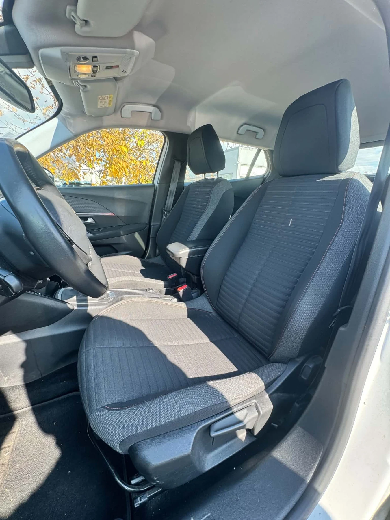 Peugeot 2008 1.5HDI business 110�.� | Mobile.bg � ����������� 11