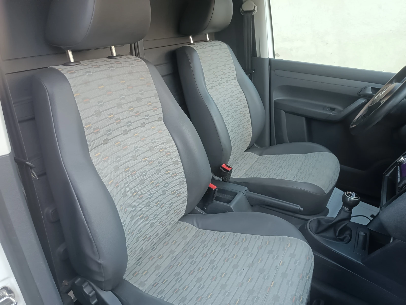 VW Caddy 2.0TDI 4X4/EURO 5B ITALIA  | Mobile.bg � ����������� 17