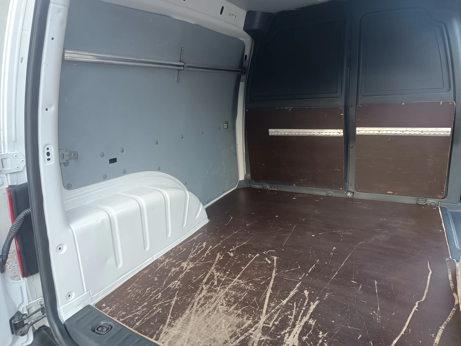 VW Caddy 2.0TDI 4X4/EURO 5B ITALIA  | Mobile.bg � ����������� 14