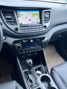 Hyundai Tucson 2.0 CRDI PREMIUM 4WD  - 14999 € / 29335.49 лв. - 49649083 8