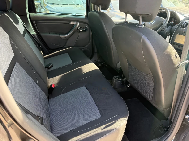 Dacia Duster 1.5DCI - 109к.с., снимка 14 - Автомобили и джипове - 51617980