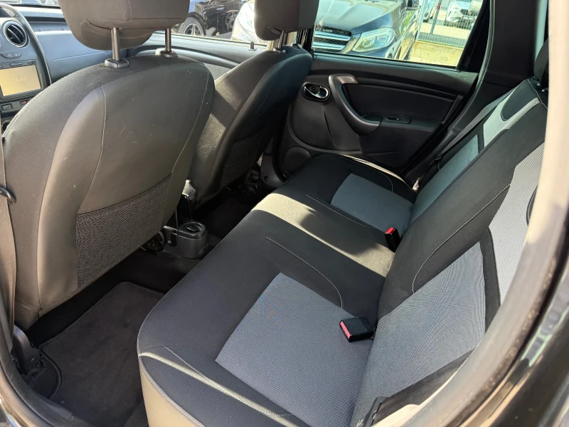Dacia Duster 1.5DCI - 109к.с., снимка 15 - Автомобили и джипове - 51617980