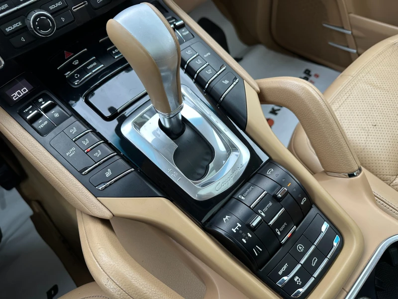 Porsche Cayenne 3.0d 239 к.с./ГАРАНЦИЯ ОТ КЕНТАВЪР, снимка 11 - Автомобили и джипове - 52305657