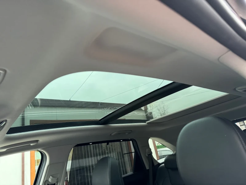 Kia Sorento 1.6 HYBRID 230HP, снимка 11 - Автомобили и джипове - 52671661