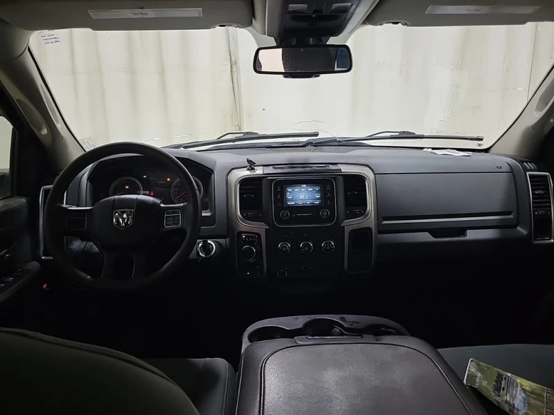 Dodge RAM 1500 * OUTDOORSMAN CREW CAB STD BED * CARFAX * БЕЗ ПЪРВ, снимка 9 - Автомобили и джипове - 53175037