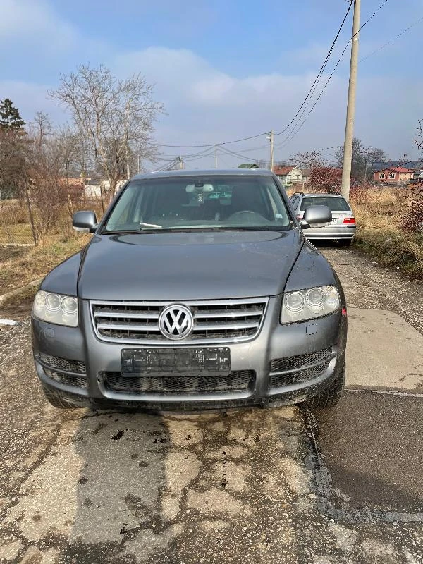 VW Touareg 5.0 TDI 313кс V10, снимка 2 - Автомобили и джипове - 37670137