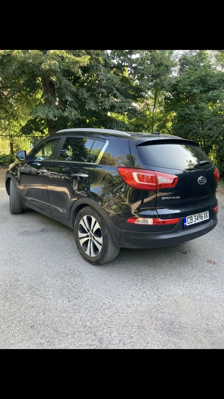 Kia Sportage, снимка 7 - Автомобили и джипове - 47208349