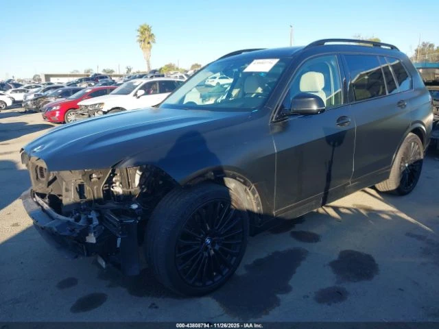 BMW X7  XDRIVE40I* MPACK* FULL* CARFAX* КЛИП НА МОТОР, снимка 3 - Автомобили и джипове - 53036717