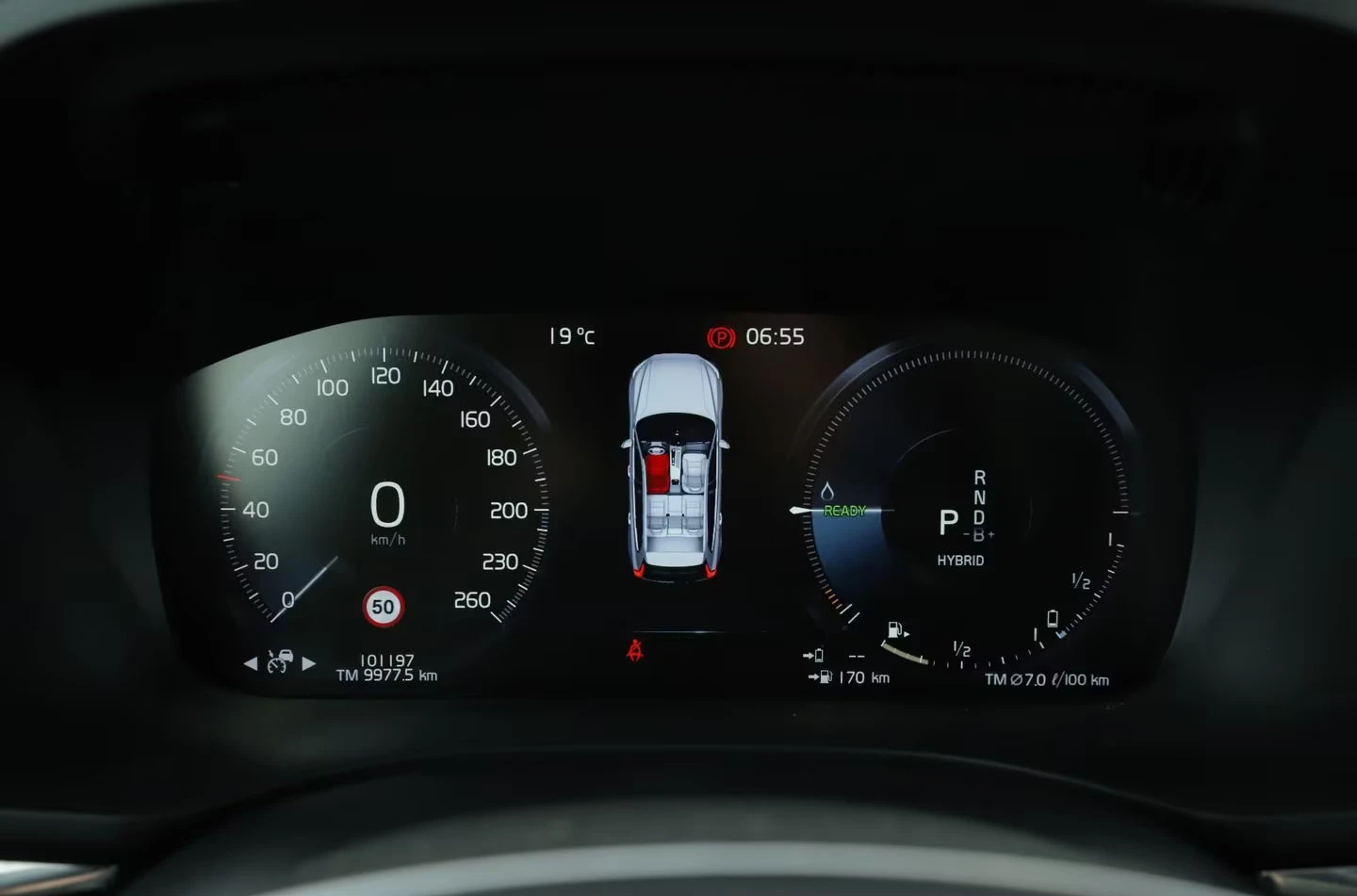 Volvo XC60 T6/R-DESIGN/462HP/AWD/CAM/L.ASS/LED/CARPLAY/617f - изображение 10