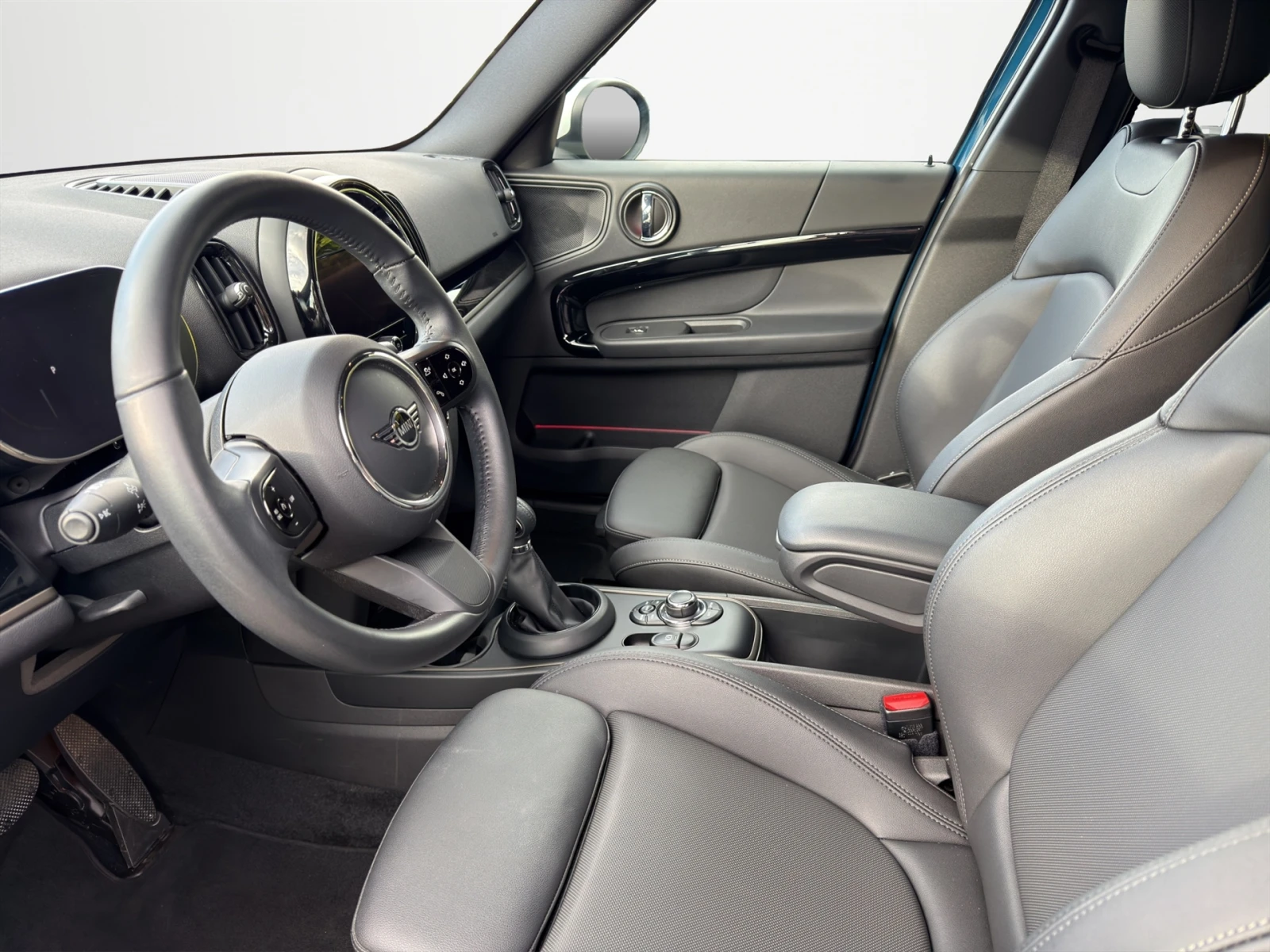 Mini Countryman Cooper SE ALL4 - изображение 6