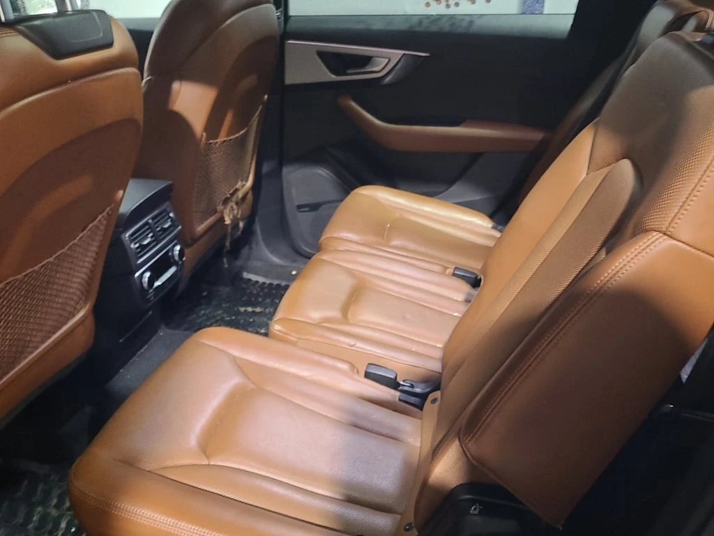 Audi Q7 * 3.0T TECHNIK * DISTRONIC* BOSE* ���������*  | Mobile.bg � ����������� 13