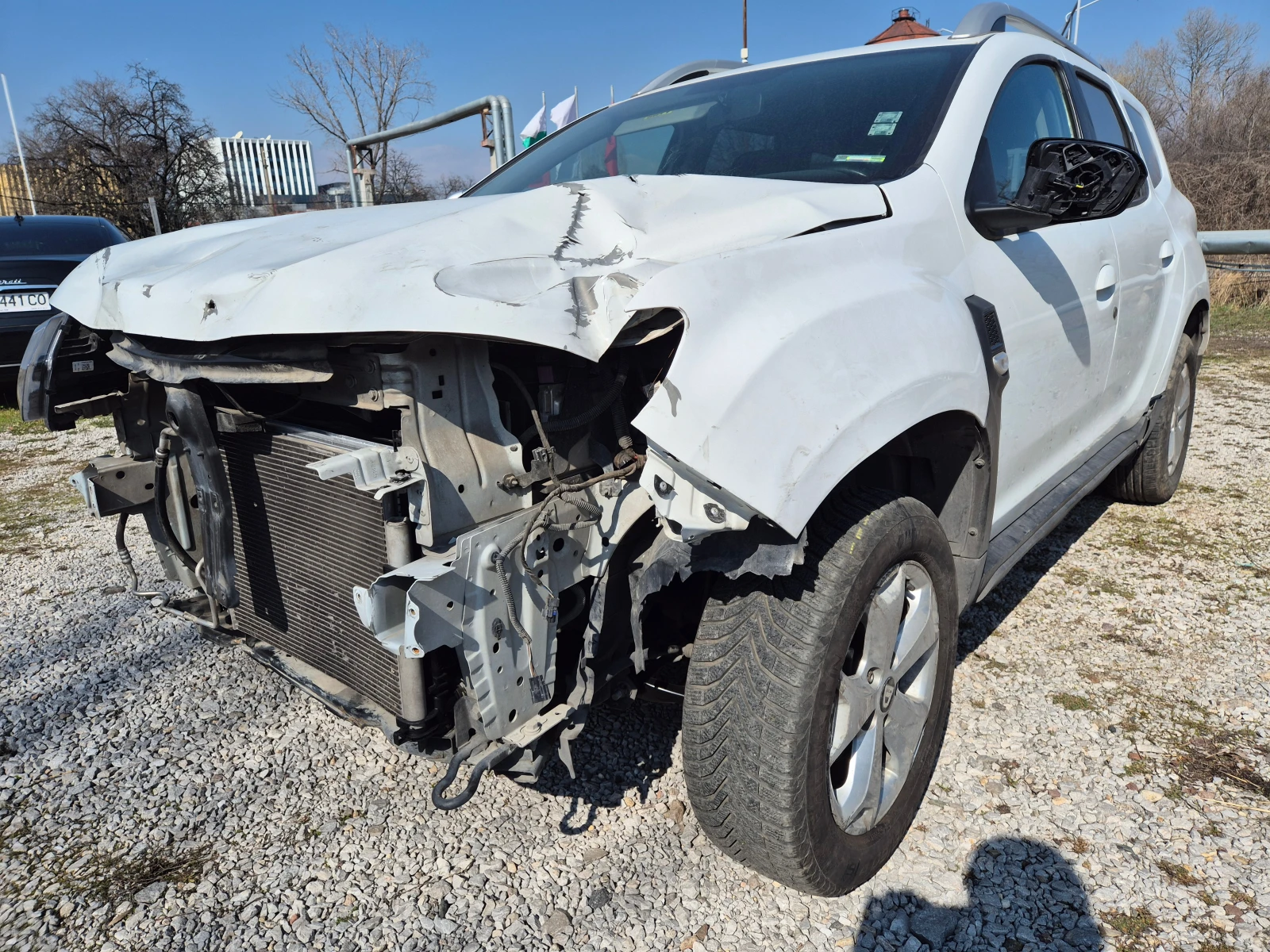 Dacia Duster 1.6-ГАЗ - изображение 7