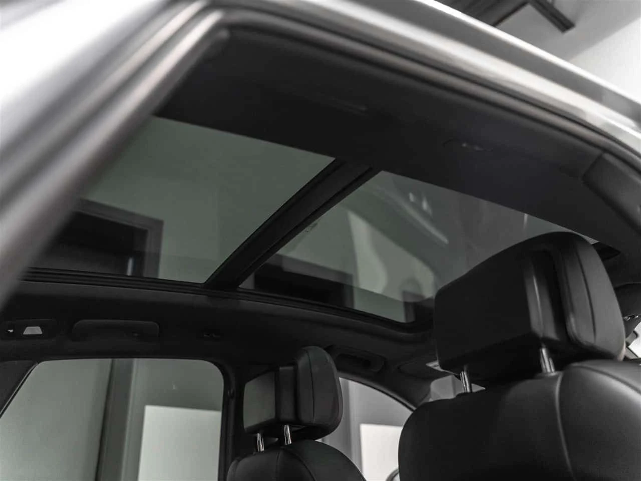 Porsche Macan * S * CARFAX * ЦЕНА ДО БГ, снимка 12 - Автомобили и джипове - 54257341