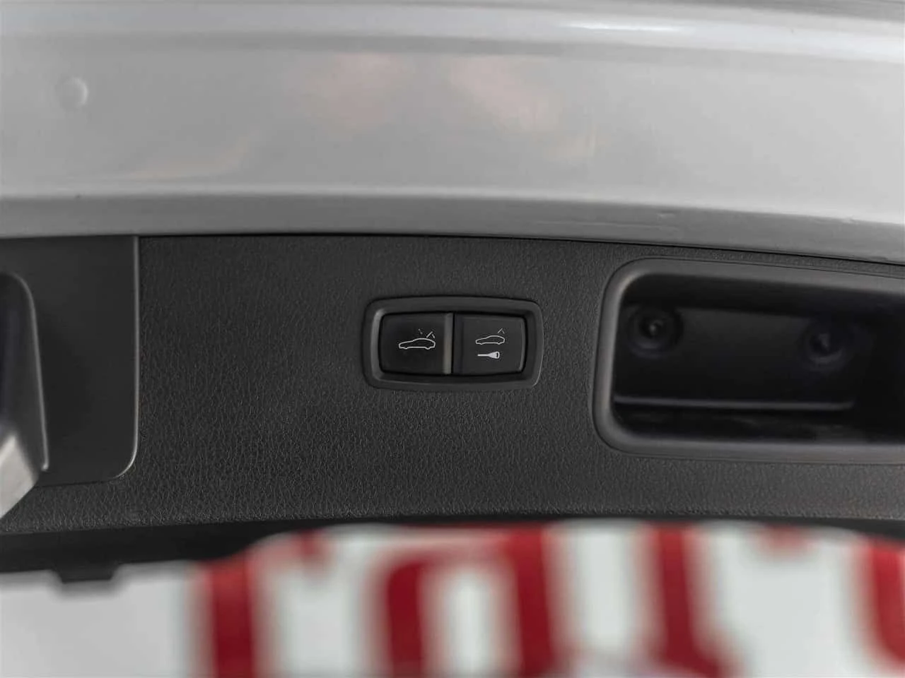 Porsche Macan * S * CARFAX * ЦЕНА ДО БГ, снимка 14 - Автомобили и джипове - 54257341