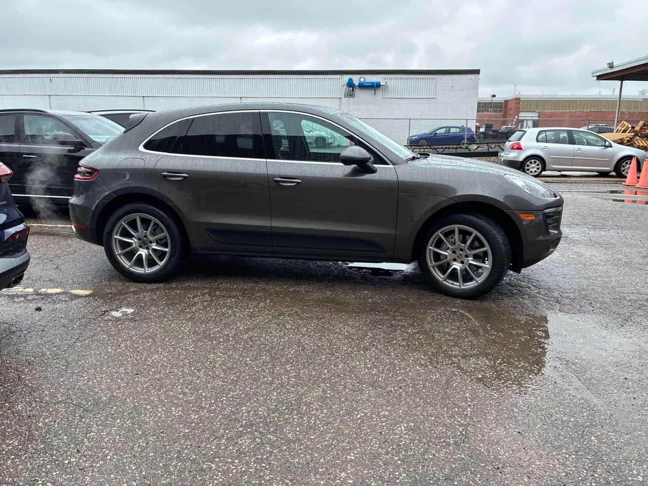 Porsche Macan * S * ОБДУХВАНЕ* ПАНОРАМА* BOSE* , снимка 3 - Автомобили и джипове - 54572147