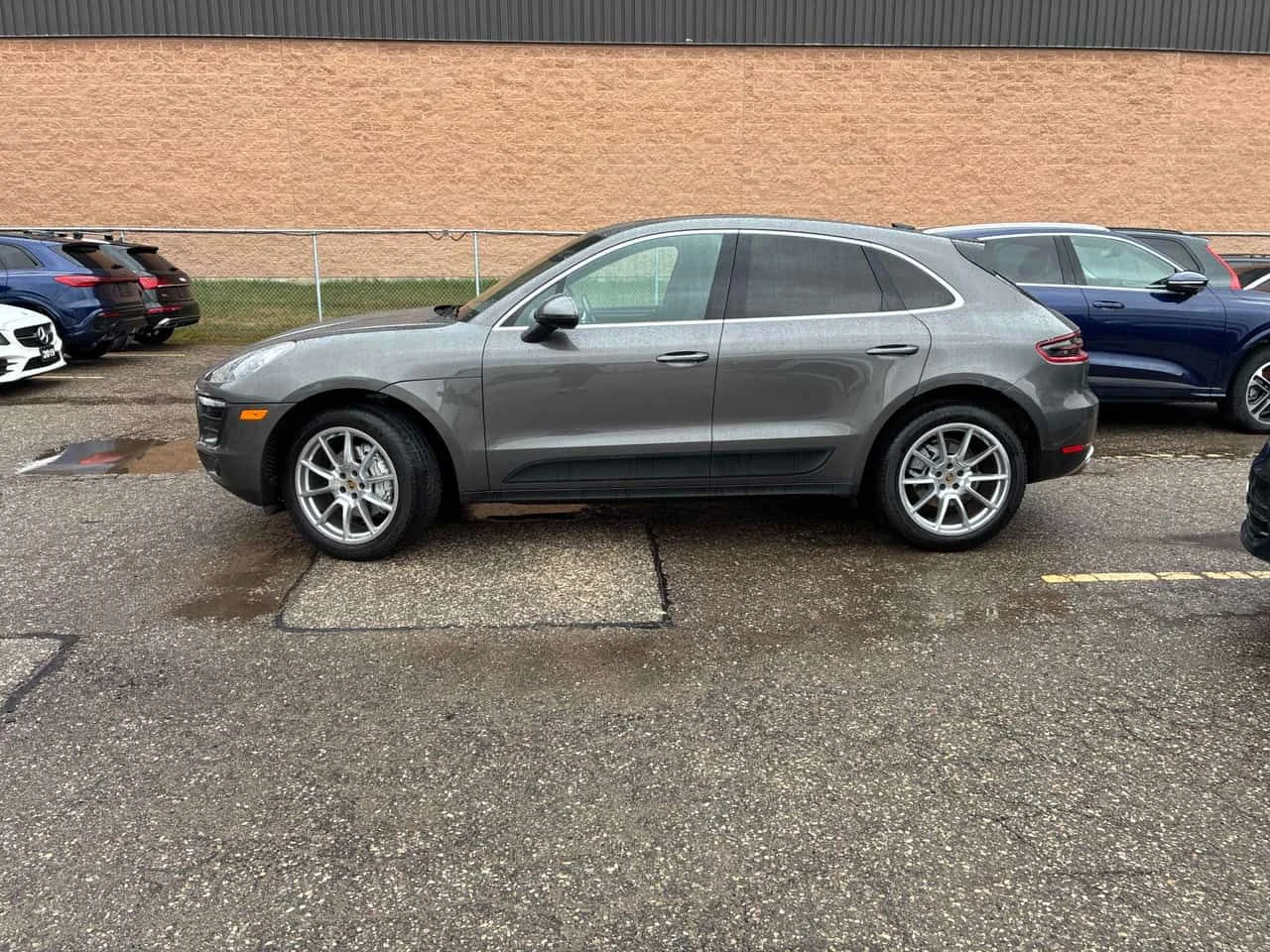 Porsche Macan * S * ОБДУХВАНЕ* ПАНОРАМА* BOSE* , снимка 2 - Автомобили и джипове - 54572147