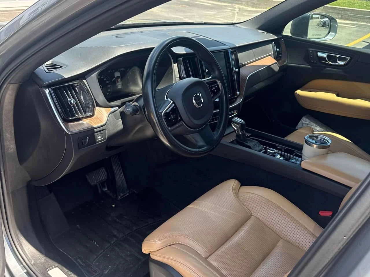 Volvo XC60 * Inscription * CARFAX * БЕЗ ПЪРВОНАЧАЛНА ВНОСКА, снимка 5 - Автомобили и джипове - 54886932
