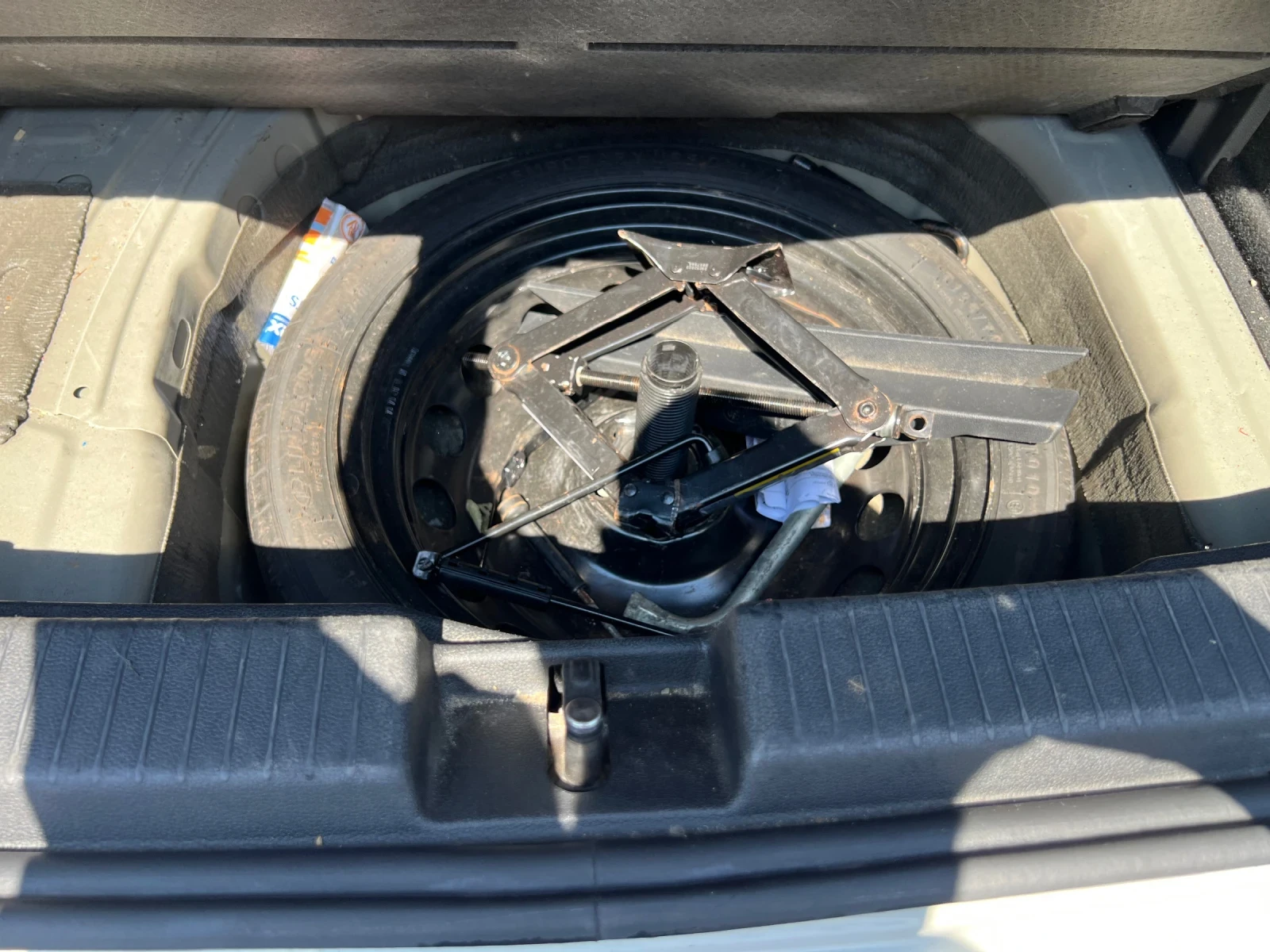 VW T-Cross DIGITAL//DISTRONIC//, снимка 14 - Автомобили и джипове - 55352223