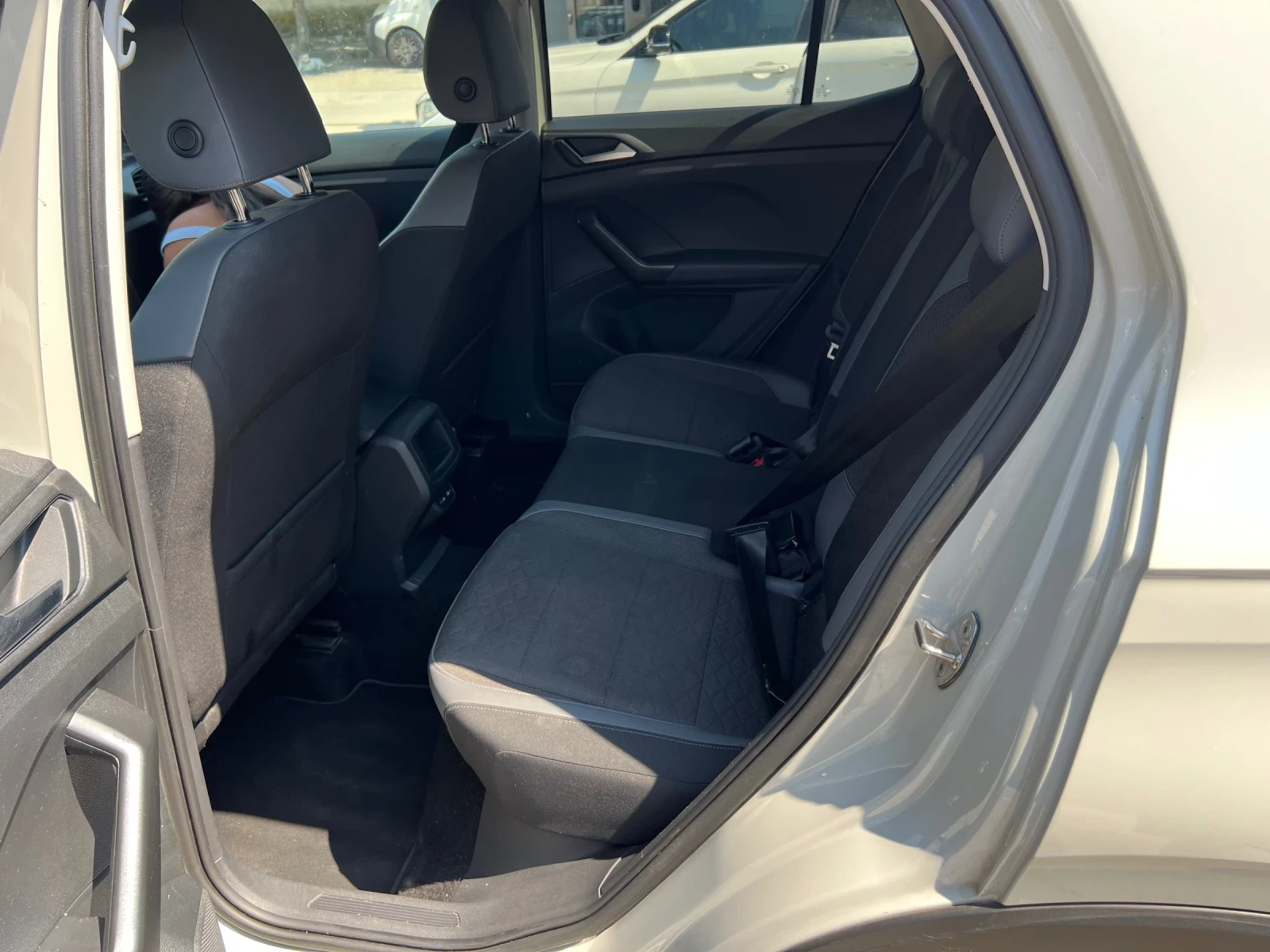 VW T-Cross DIGITAL//DISTRONIC//, снимка 12 - Автомобили и джипове - 55352223