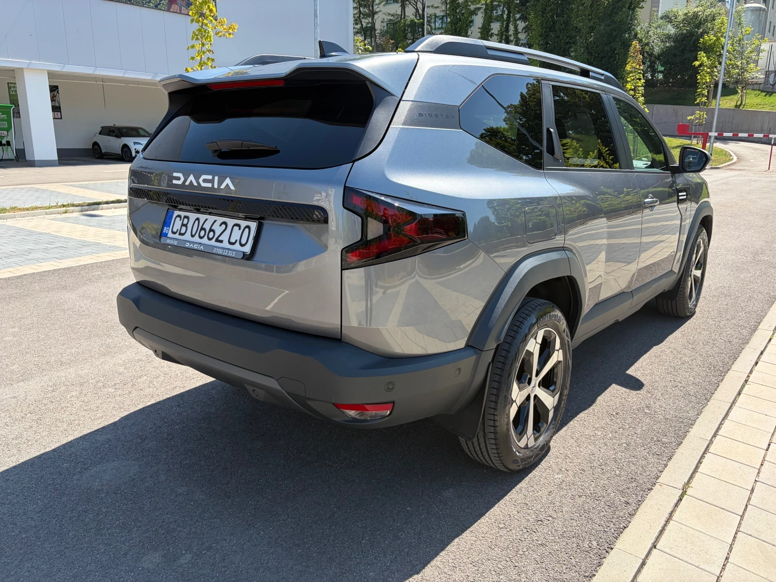 Dacia Bigster Eco-G 140 Jorney, снимка 3 - Автомобили и джипове - 55557106
