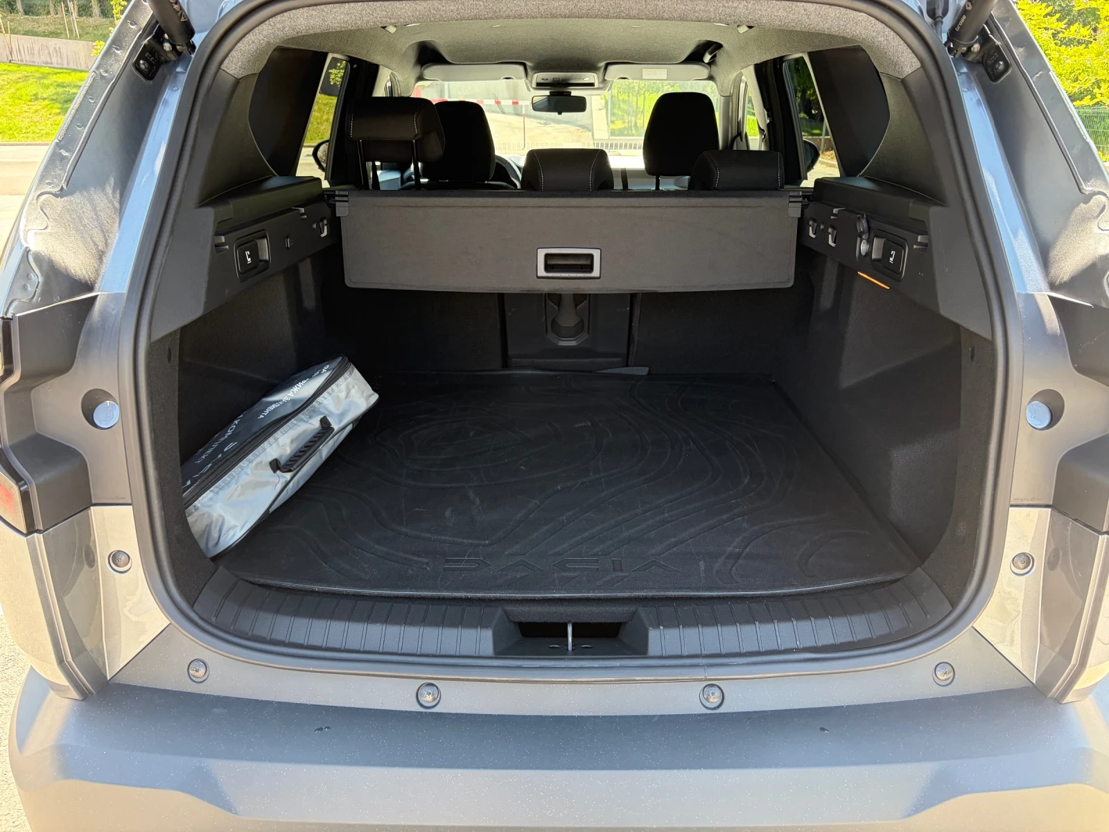 Dacia Bigster Eco-G 140 Jorney, снимка 5 - Автомобили и джипове - 55557106