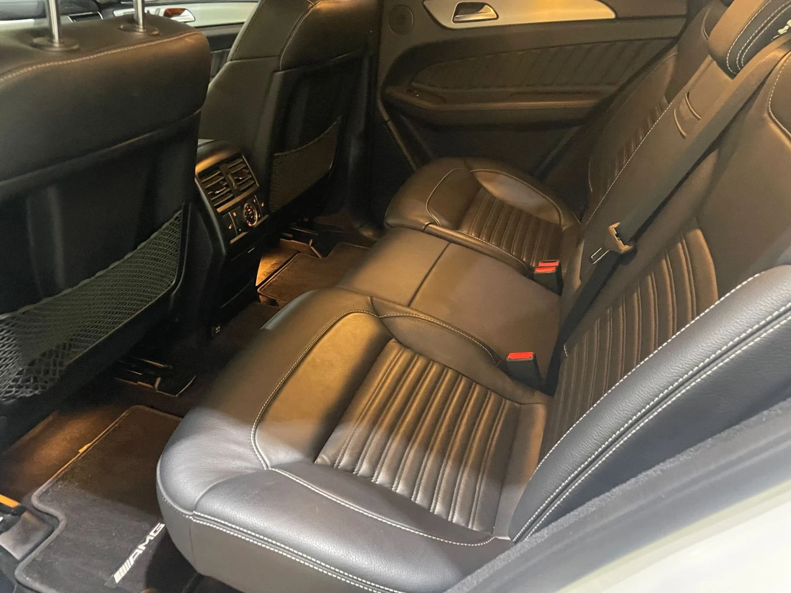 Mercedes-Benz GLE Coupe 350D ! 4matic ! AMG Line ! 9G-tronic !, снимка 11 - Автомобили и джипове - 55920053