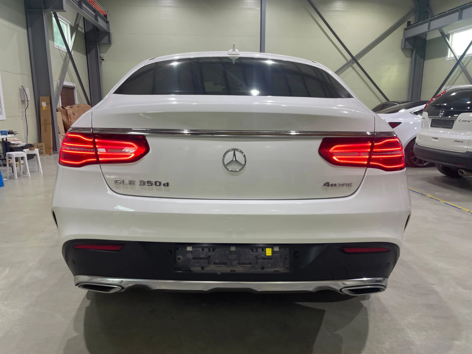 Mercedes-Benz GLE Coupe 350D ! 4matic ! AMG Line ! 9G-tronic !, снимка 5 - Автомобили и джипове - 55920053