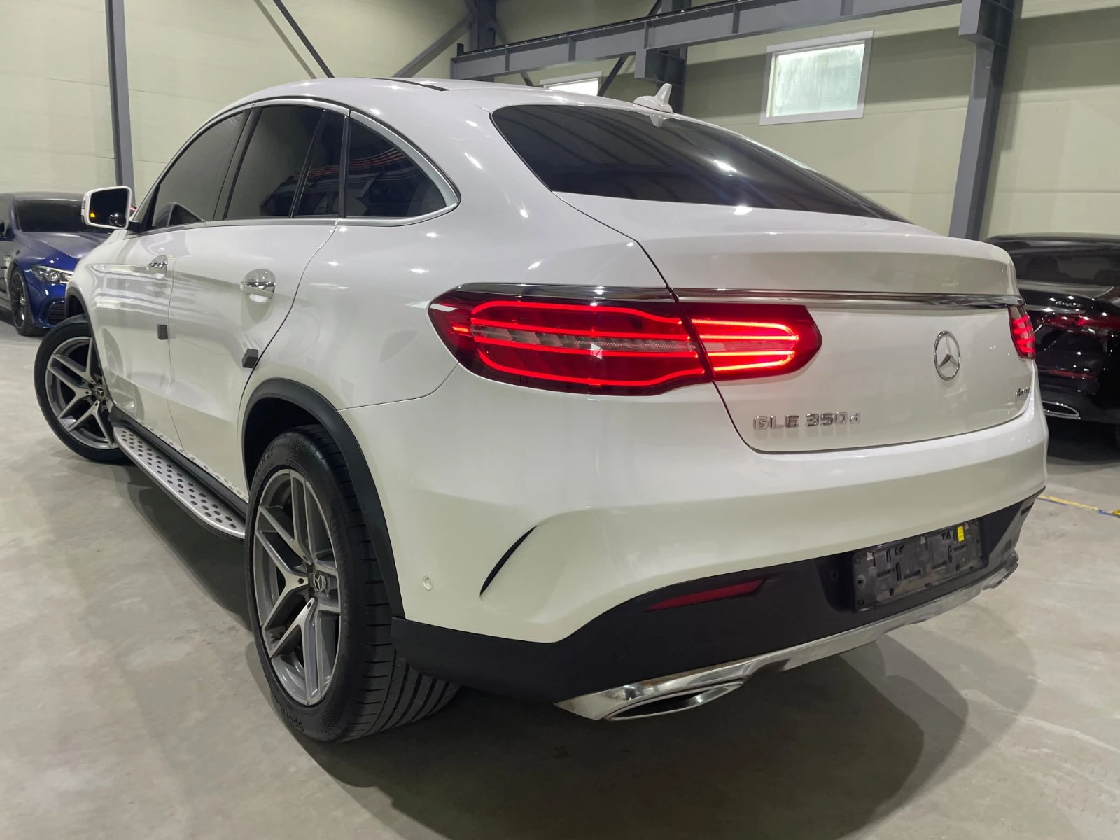 Mercedes-Benz GLE Coupe 350D ! 4matic ! AMG Line ! 9G-tronic !, снимка 6 - Автомобили и джипове - 55920053
