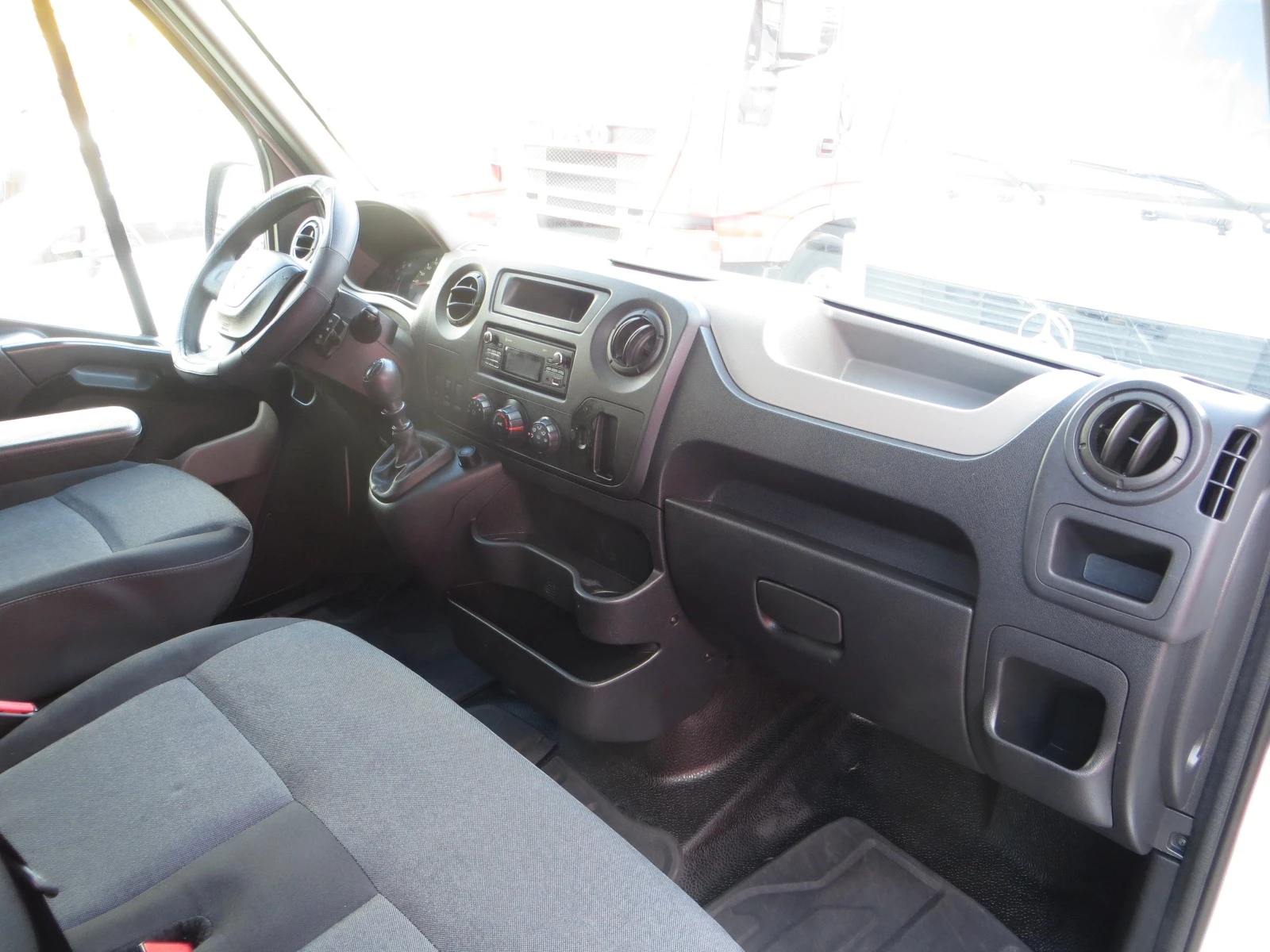 Renault Master      | Mobile.bg   11