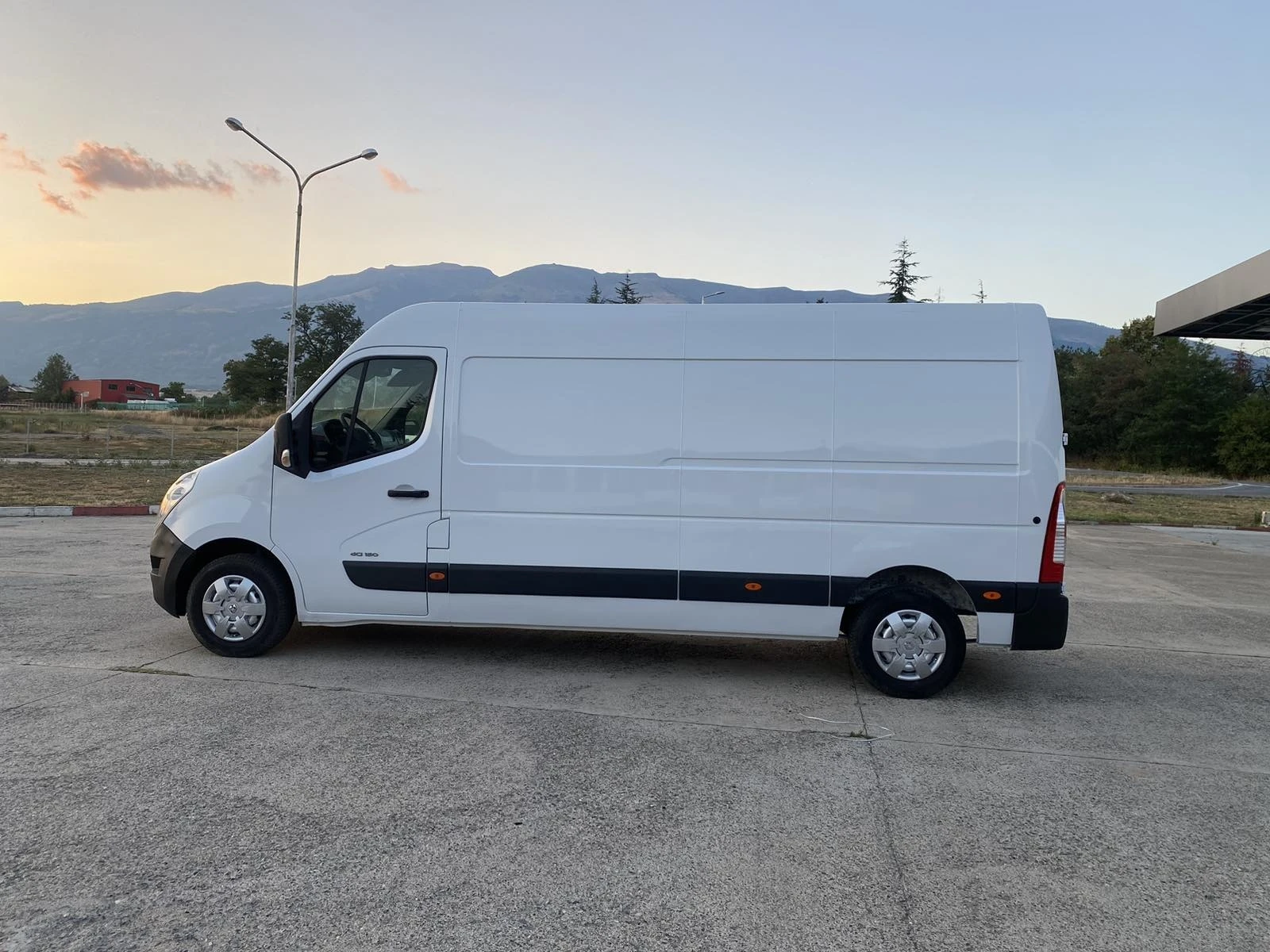 Renault Master Maxi 150ks 2300 - изображение 4