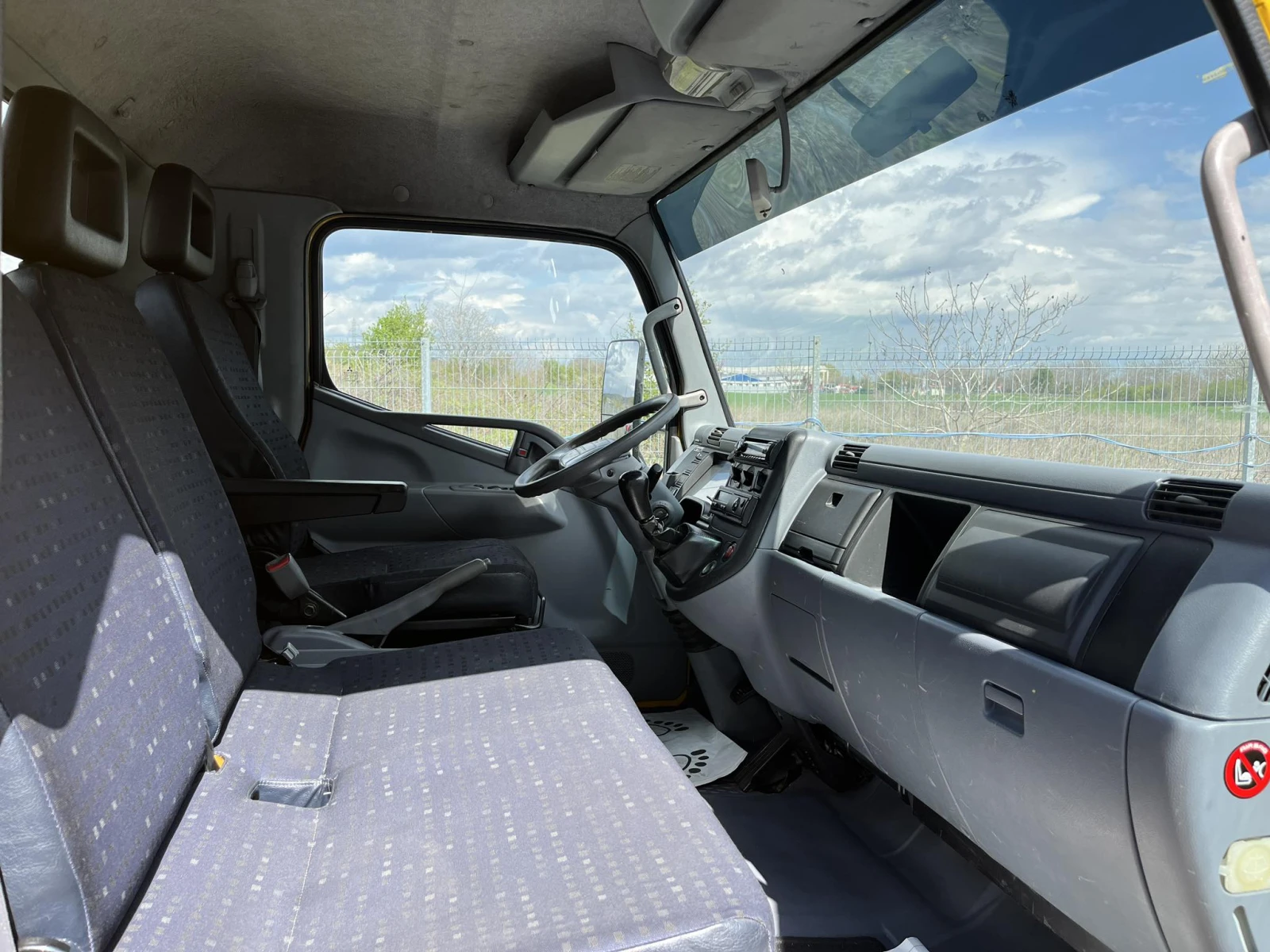 Mitsubishi Canter FUSO 3.0 170к.с. пътна помощ - изображение 6