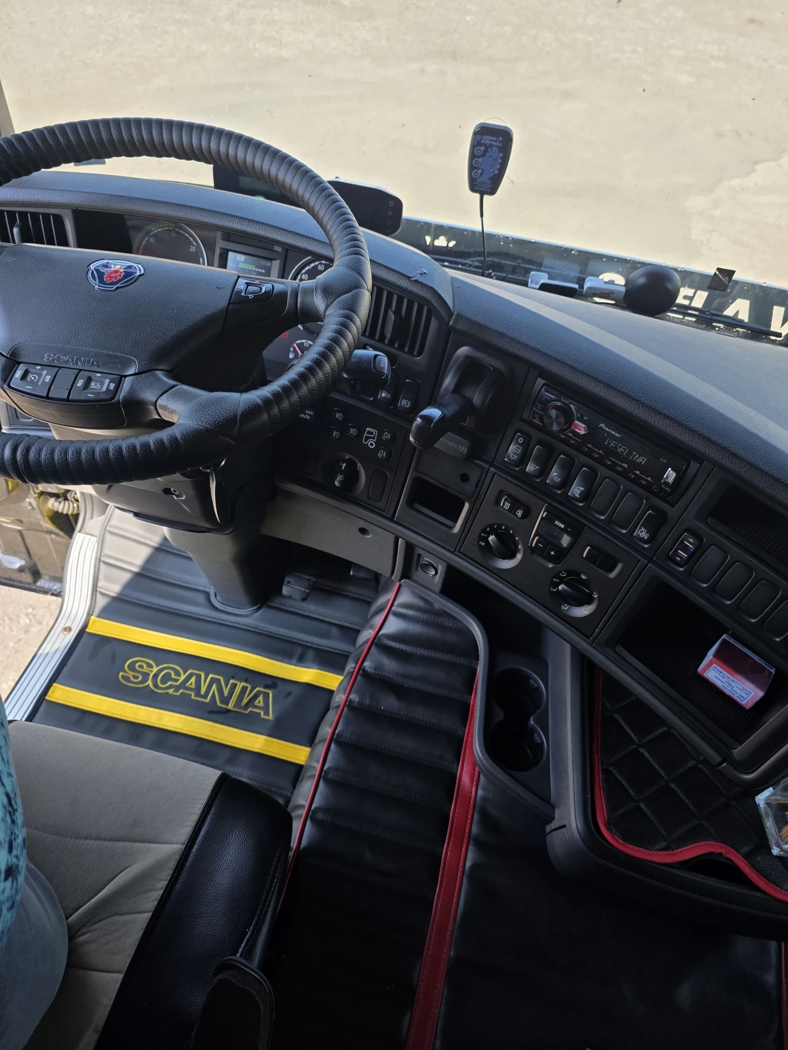 Scania R 440 Топ състояние!!!EEV., снимка 8 - Камиони - 56199874