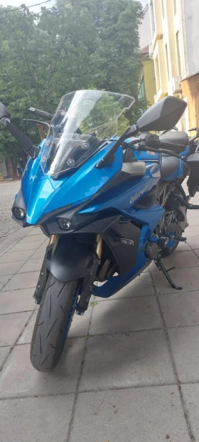     Suzuki Gsx GT