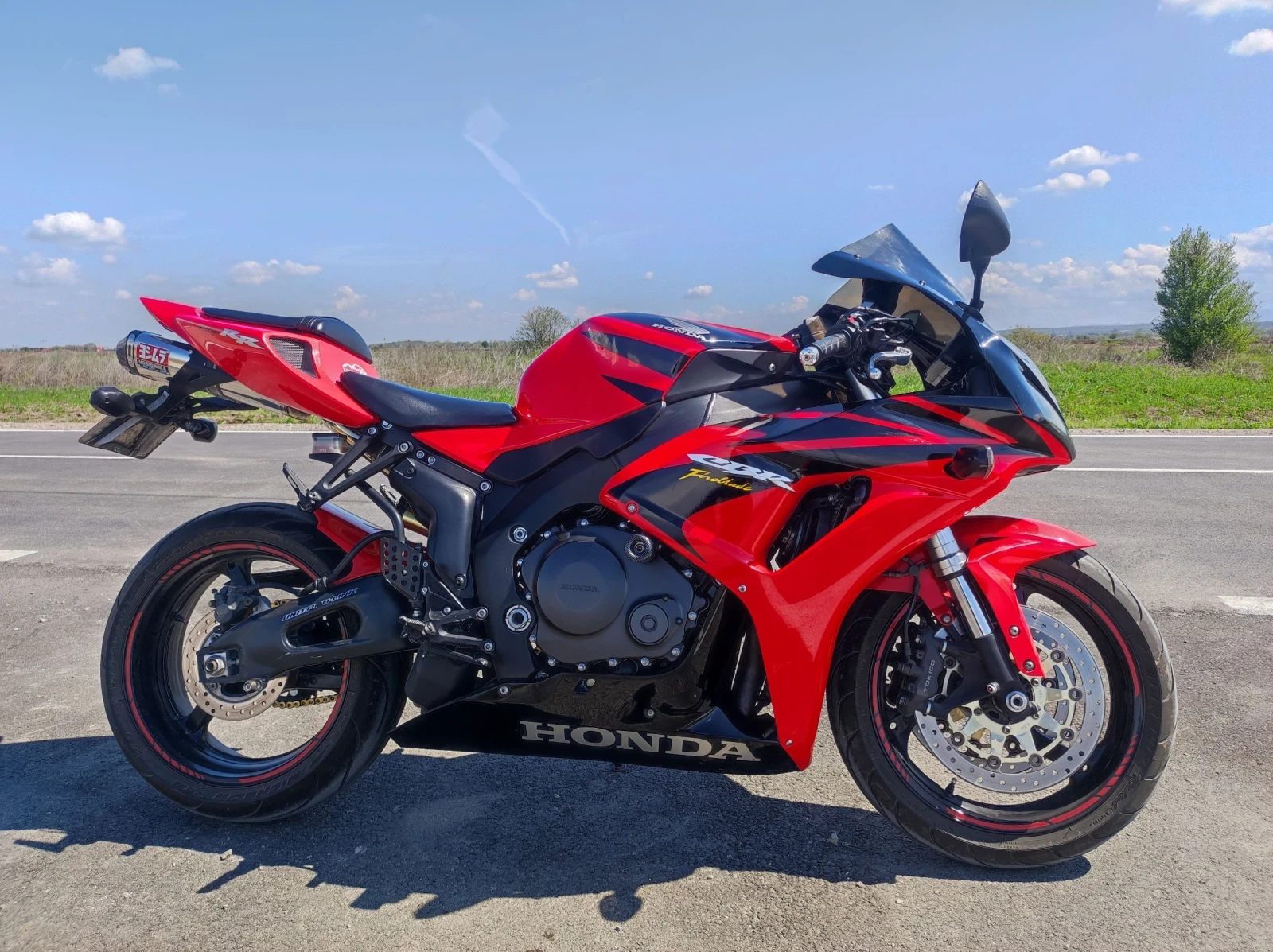 Honda Cbr 1000RR SC57, снимка 1