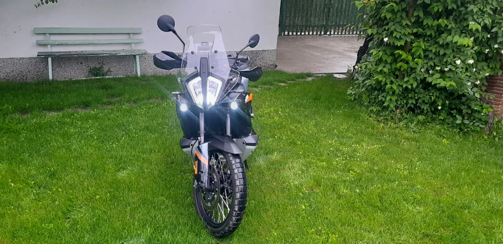 Ktm Adventure 890 - изображение 5