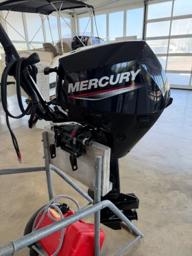Извънбордов двигател Mercury 20 конски сили, снимка 1