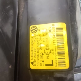 Фарове Туран 2007, снимка 2 - Части - 52733670