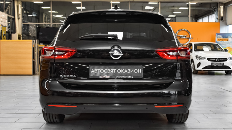 Opel Insignia Sports Tourer 1.6d Innovation Automatic, снимка 3 - Автомобили и джипове - 42692537