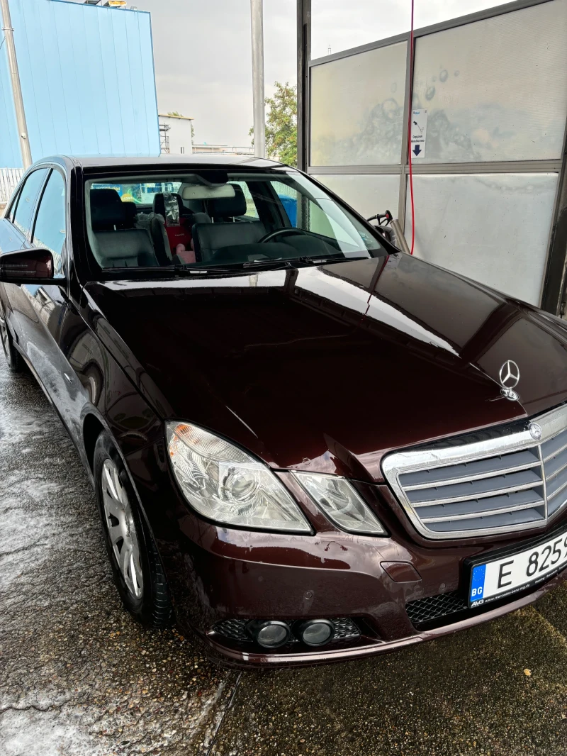 Mercedes-Benz E 250, снимка 2 - Автомобили и джипове - 46945379