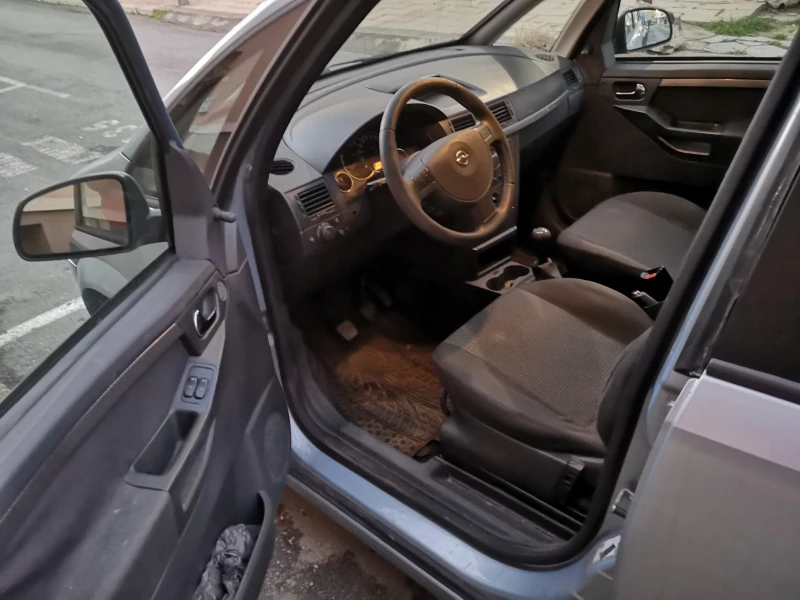 Opel Meriva, снимка 8 - Автомобили и джипове - 48550846