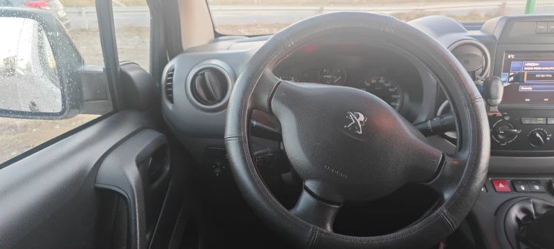 Peugeot Partner 1.6  ТРИМЕСТЕН EURO 6, снимка 7 - Автомобили и джипове - 48578242