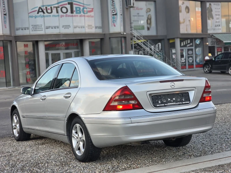 Mercedes-Benz C 220 2.2 CDI 143 k.c. 6 ck. , снимка 3 - Автомобили и джипове - 51937047