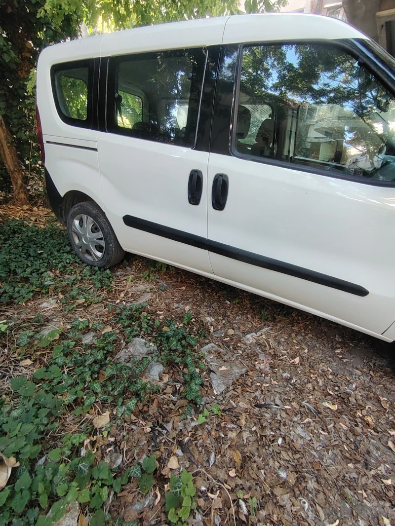 Opel Combo, снимка 5 - Автомобили и джипове - 52258794