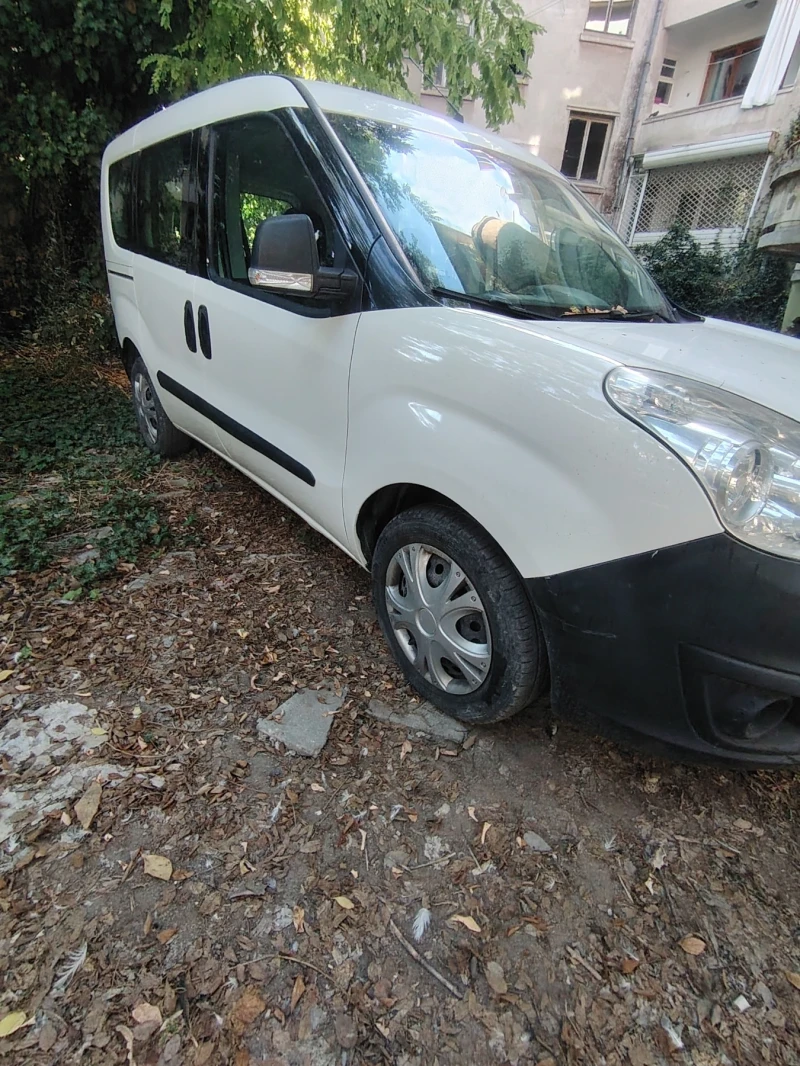 Opel Combo, снимка 3 - Автомобили и джипове - 52258794